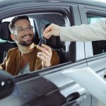 Pasos clave para comprar un auto seminuevo de forma segura